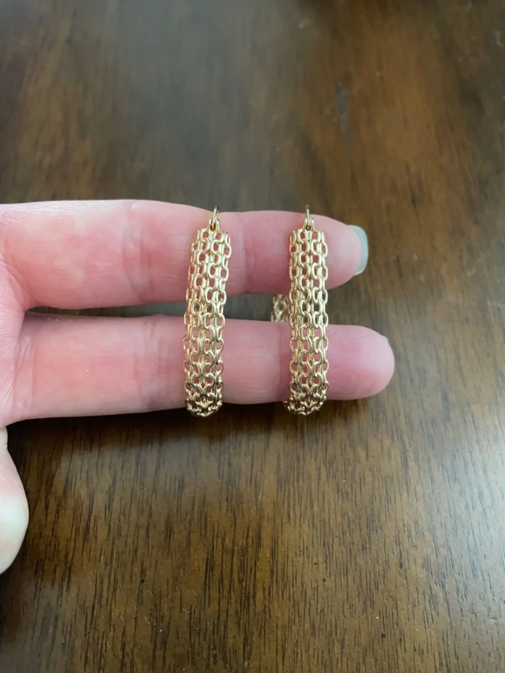 Barzel 18K gold plated link mesh braided hoop earrings - pierced ears - Picture 5 of 6